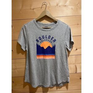 Old Navy Everywhere Boulder Colorado Graphic Tee Womens Medium